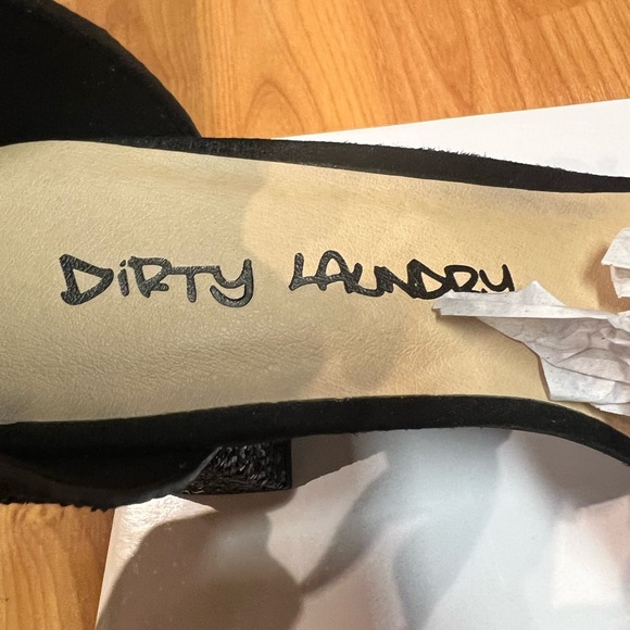New in Box - Dirty Laundry Sandal *Jody" (US 7) - Picture 10 of 12
